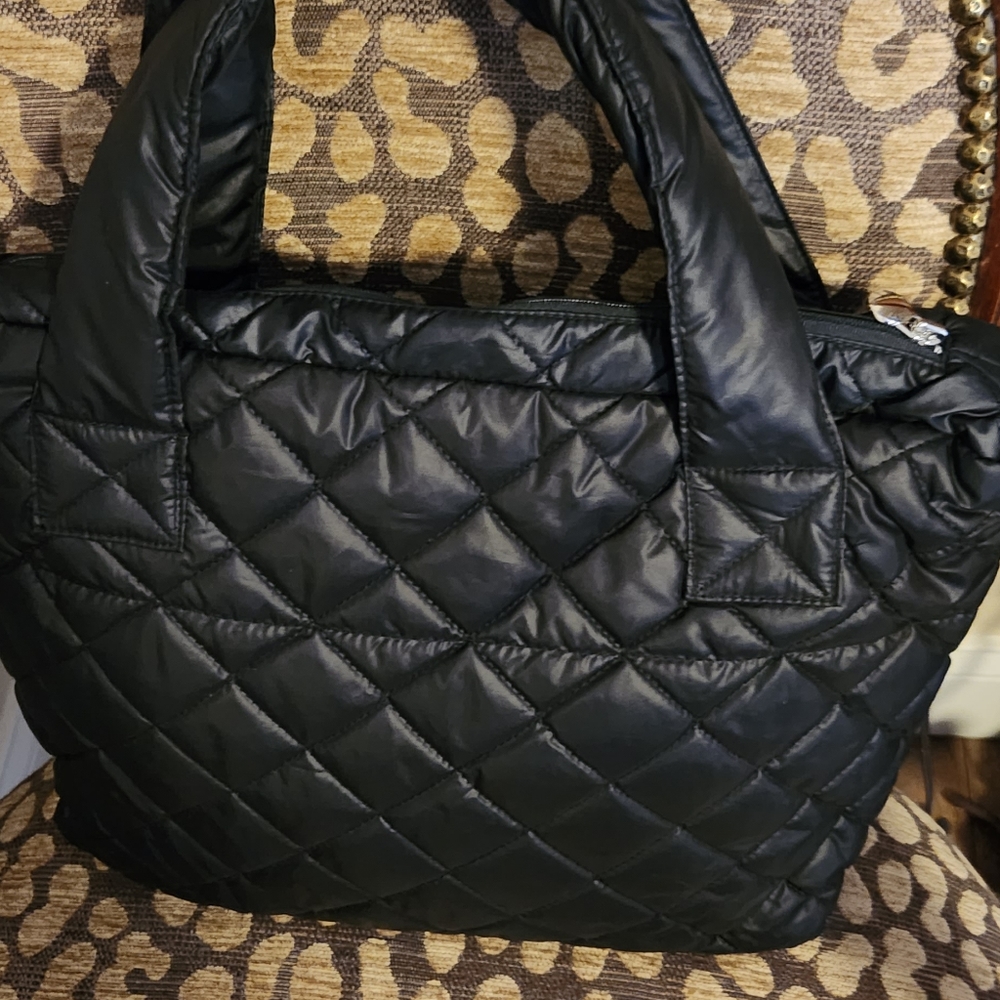 Puffy purse